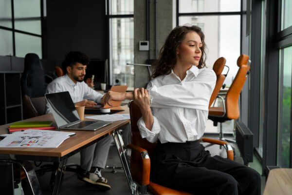 Curso Office Moves – Exercício para a Saúde no Trabalho